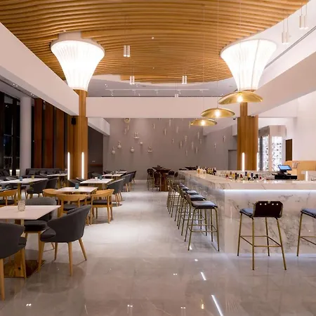 Radisson 5*