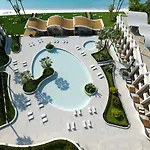 Radisson 5* Larnaca