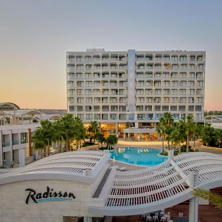 リゾート Radisson