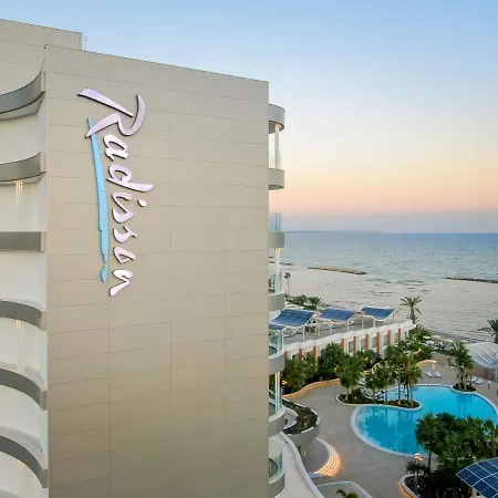 Radisson 5*