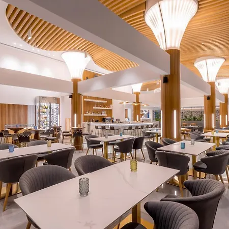 Radisson 리조트
