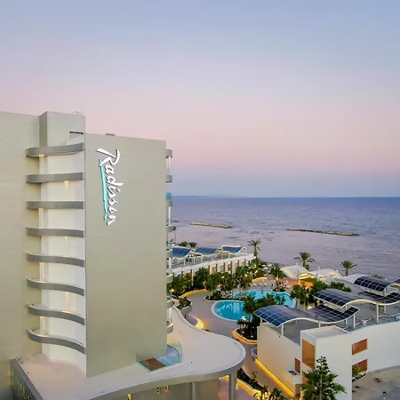 Radisson 5*