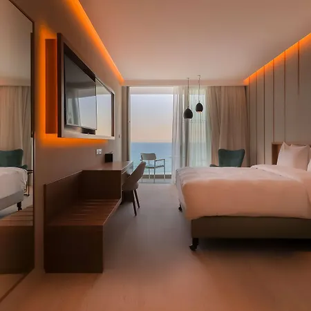 Radisson 리조트 5*