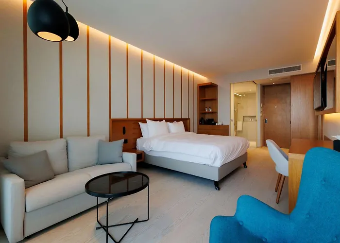 Complex Radisson Larnaca