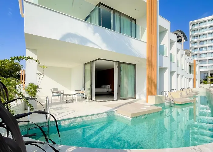 Radisson 5* 라르나카