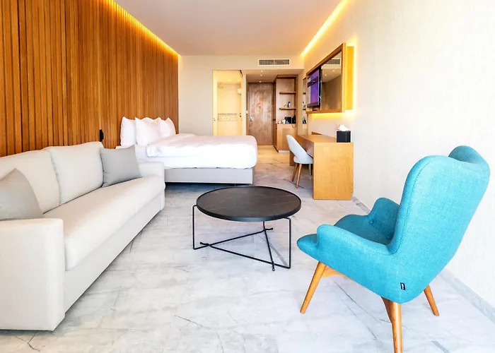 Complex Radisson Larnaca