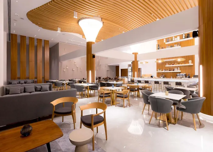 Radisson 5* Lárnaca