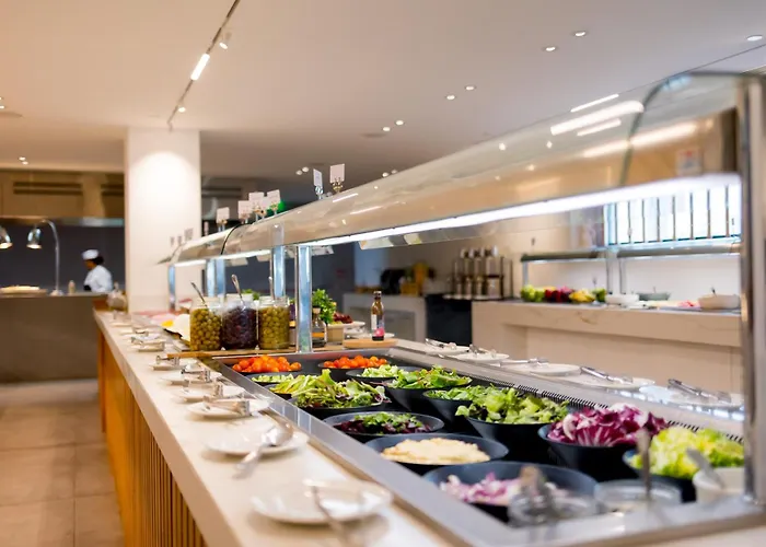 Radisson 5* Lárnaca